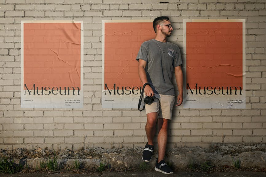 Wall Poster Mockup AAG892S