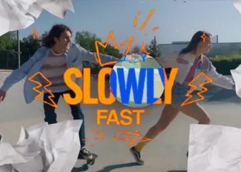 Videohive Crumpled Paper Intro 62141926